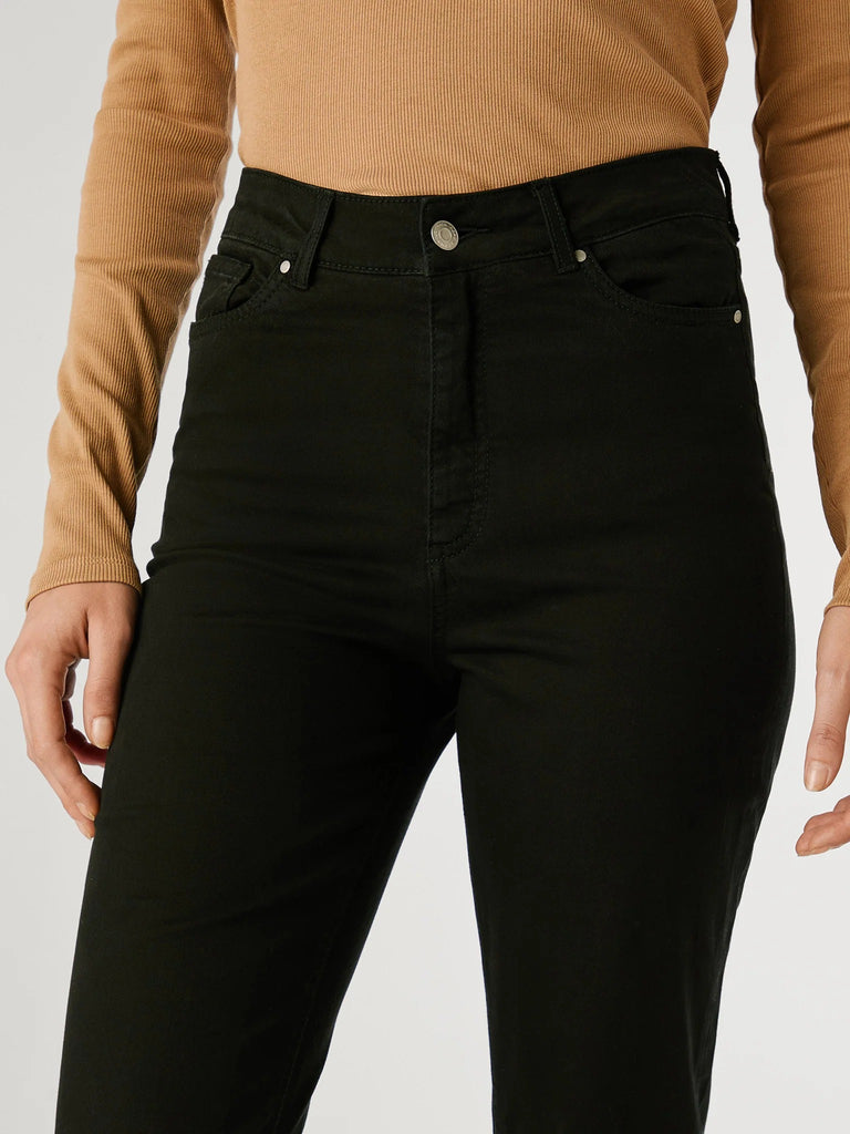 Γυναικείο Παντελόνι ESSENTIALS HIGH Pepe Jeans | PL21000212-999 ΓΥΝΑΙΚΕΙΑ > ΠΑΝΤΕΛΟΝΙΑ PEPE JEANS